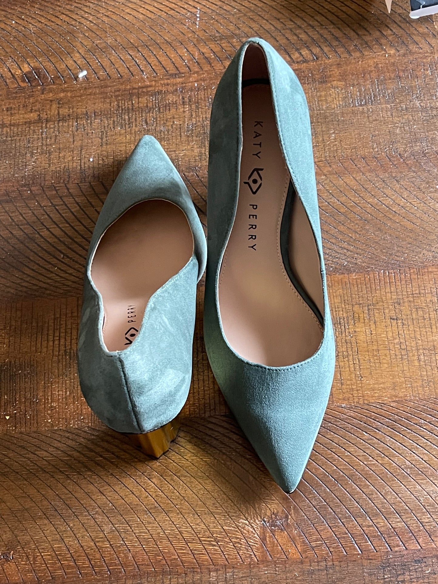 Katy Perry Green Suede Pointed-Toe Heels